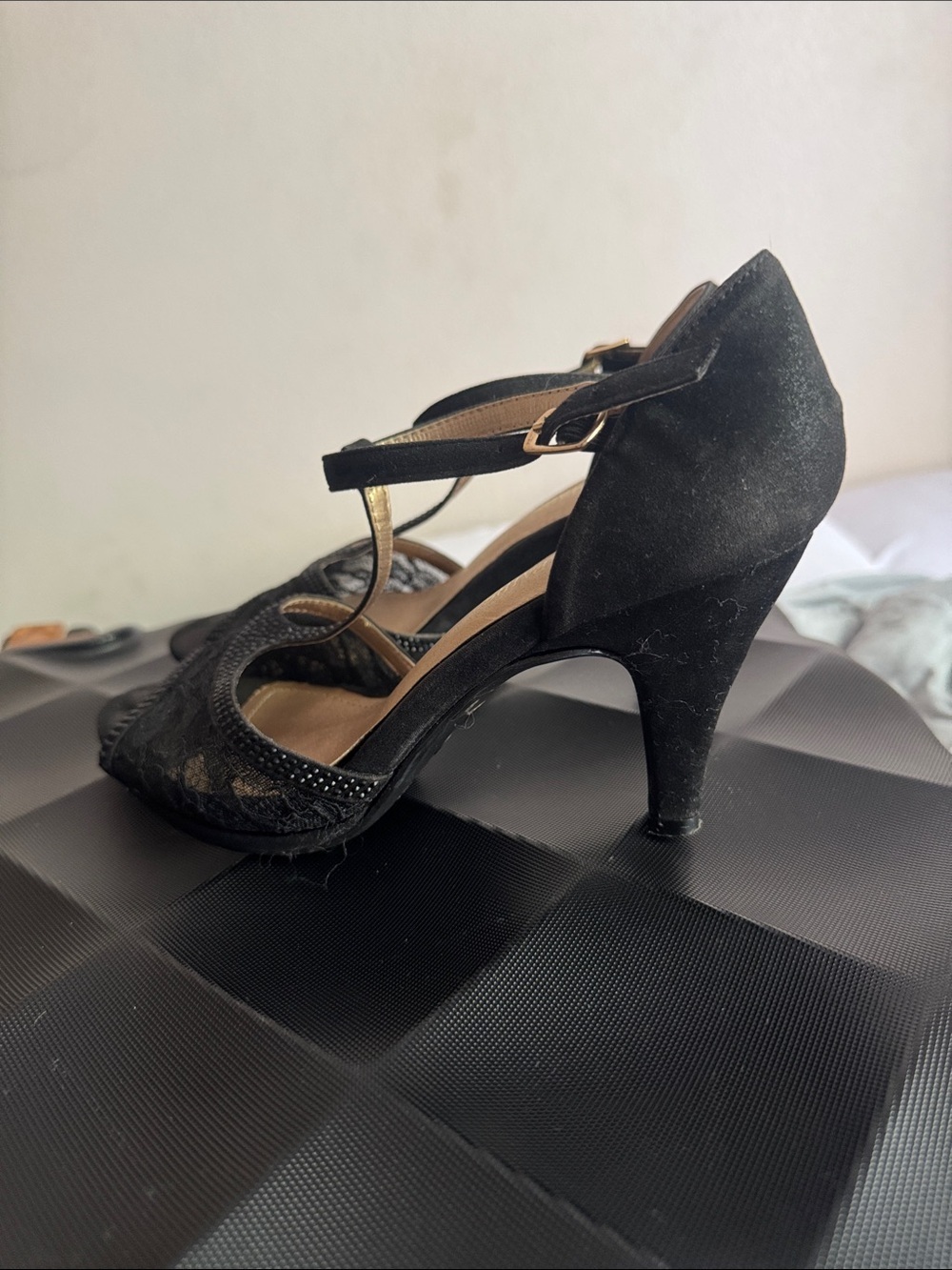 Dream Pairs Black Lace Rhinestone T-Strap Heels – Size 7.5 - Picture 2 of 10